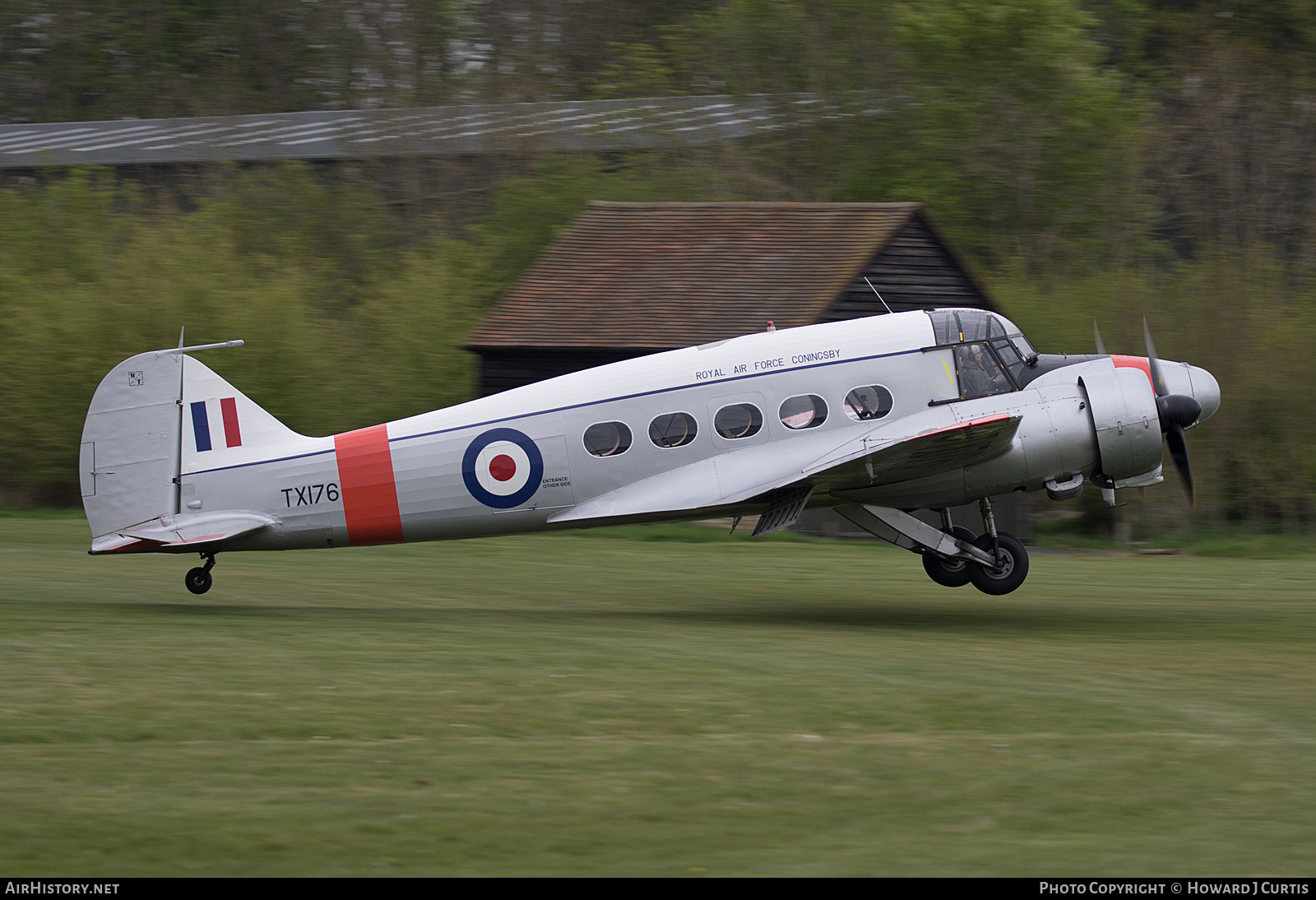 Aircraft Photo of G-AHKX / TX176 | Avro 652A Anson C19/2 | UK - Air Force | AirHistory.net #457760
