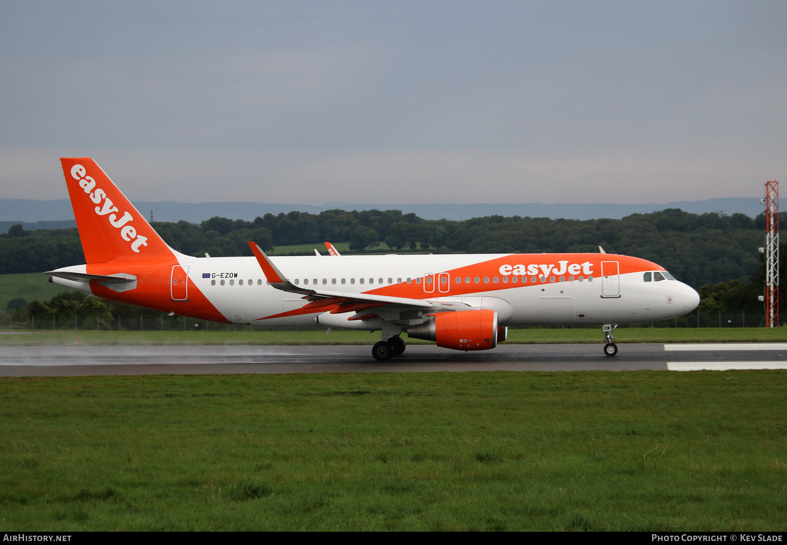 Aircraft Photo of G-EZOW | Airbus A320-214 | EasyJet | AirHistory.net #457786