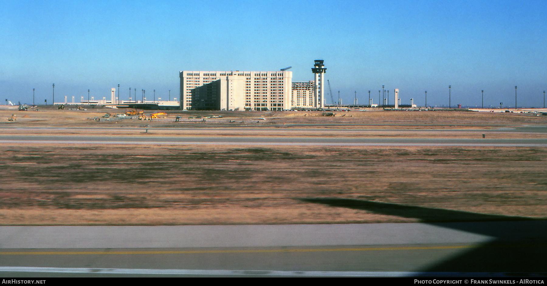 Airport photo of Dallas / Fort Worth - International (KDFW / DFW) in Texas, United States | AirHistory.net #457833