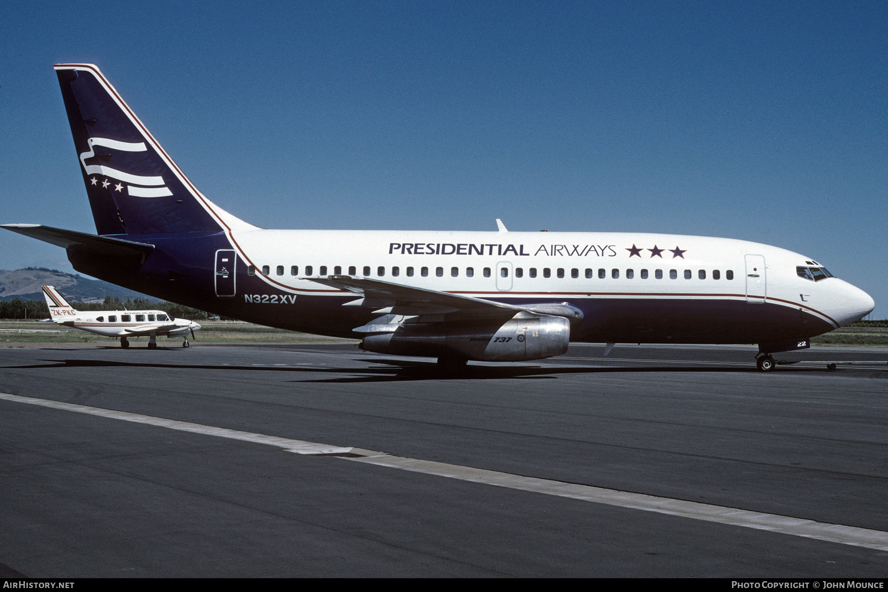 Aircraft Photo of N322XV | Boeing 737-219 | Presidential Airways | AirHistory.net #457963