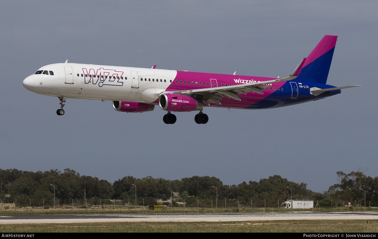 Aircraft Photo of HA-LTA | Airbus A321-231 | Wizz Air | AirHistory.net #458037