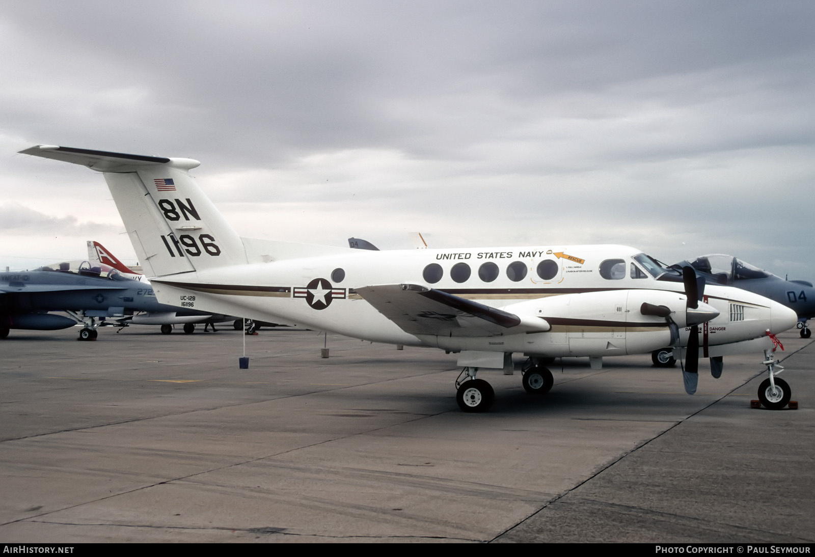 Aircraft Photo of 161196 / 1196 | Beech UC-12B Super King Air (A200C) | USA - Navy | AirHistory.net #458046