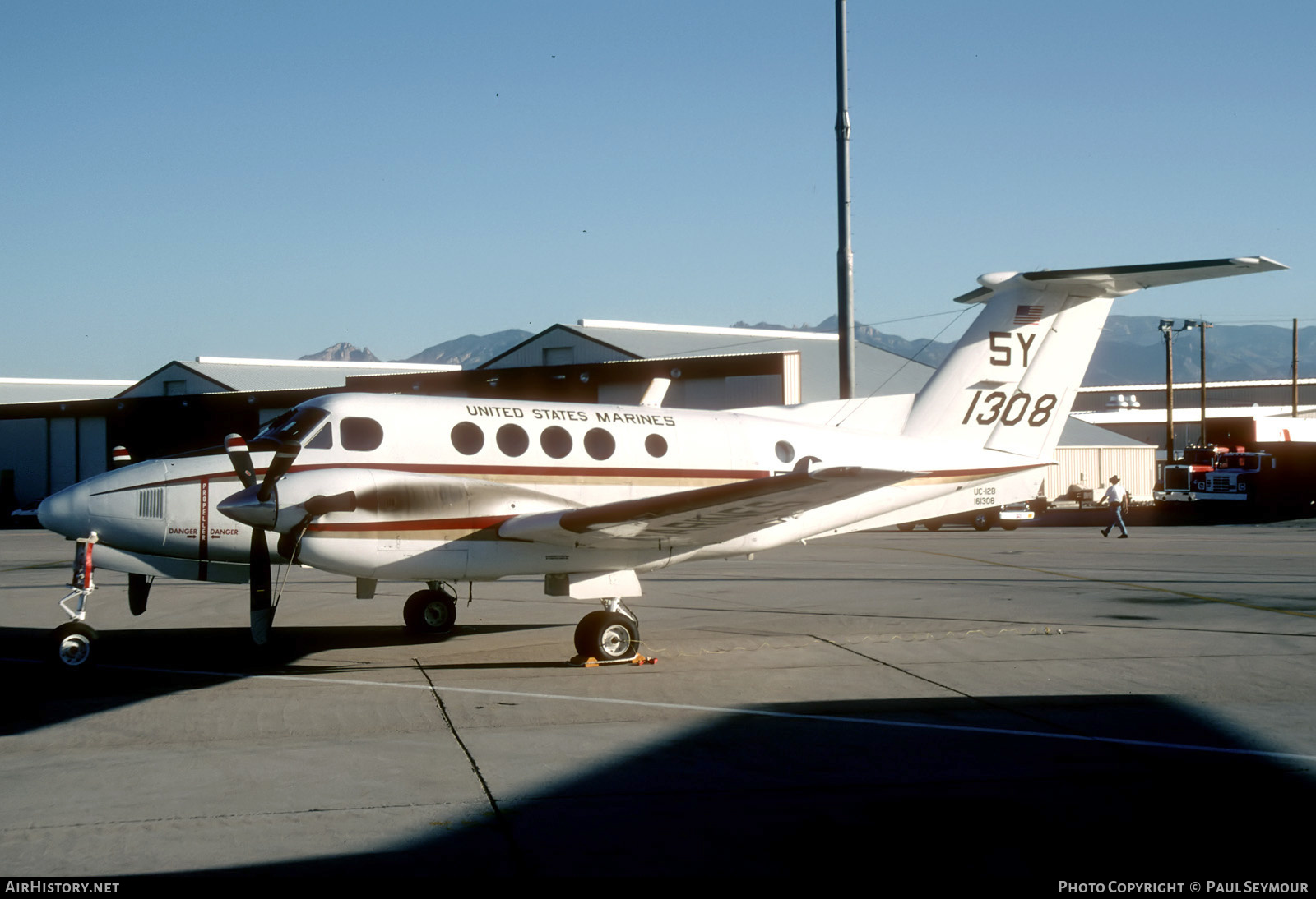 Aircraft Photo of 161308 / 1308 | Beech UC-12B Super King Air (A200C) | USA - Marines | AirHistory.net #458069