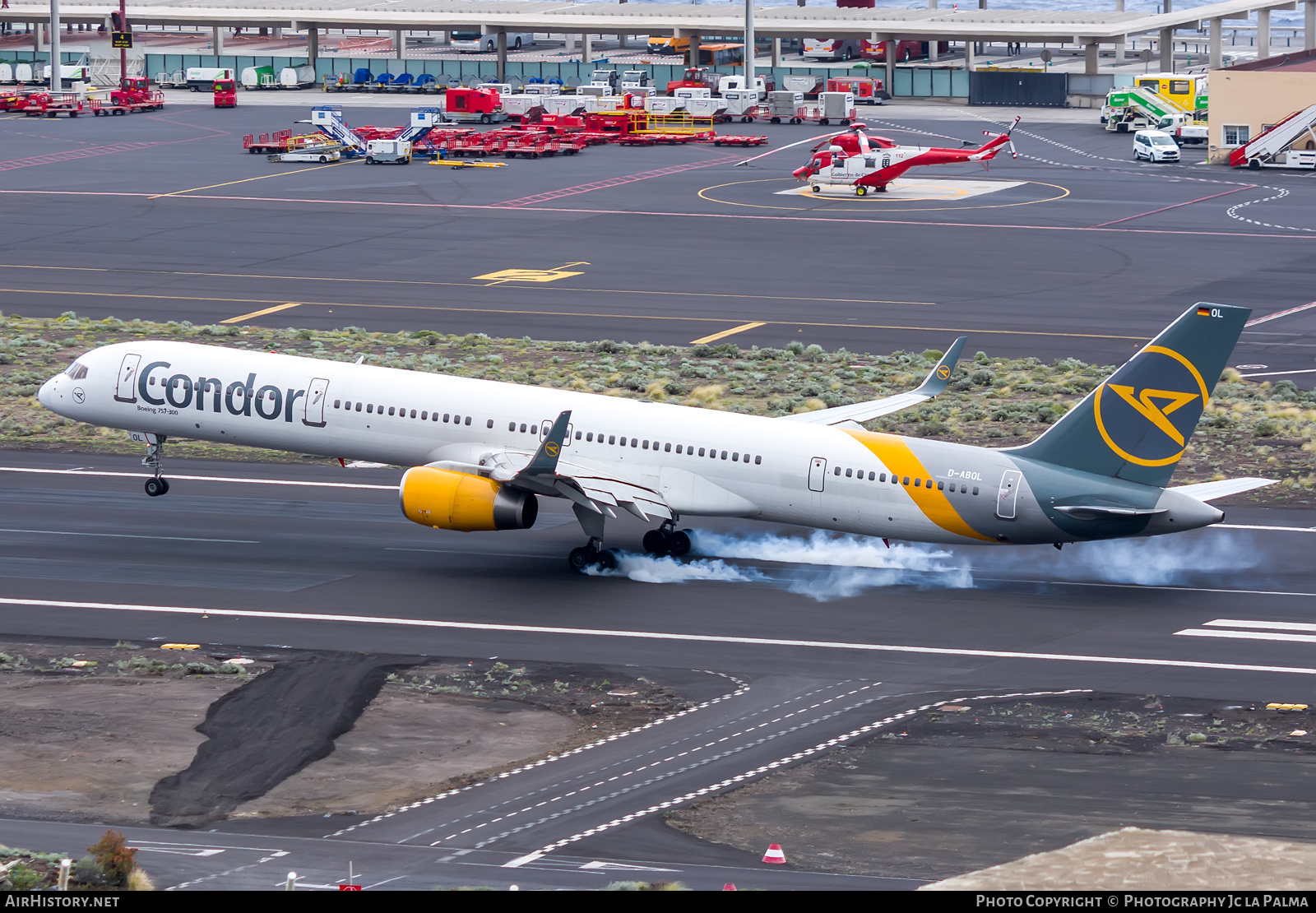 Aircraft Photo of D-ABOL | Boeing 757-330 | Condor Flugdienst | AirHistory.net #458158