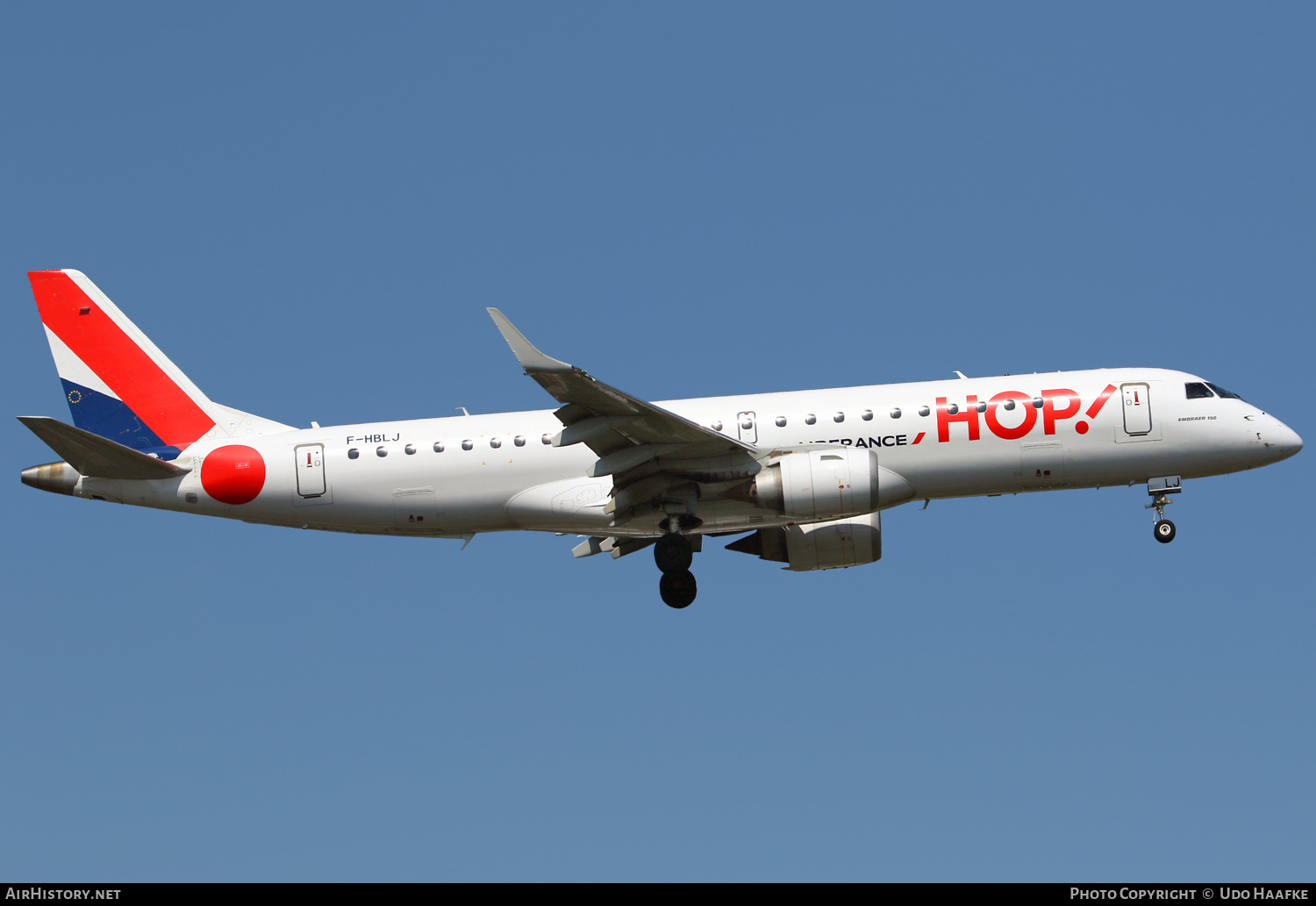 Aircraft Photo of F-HBLJ | Embraer 190STD (ERJ-190-100STD) | Hop! | AirHistory.net #458235