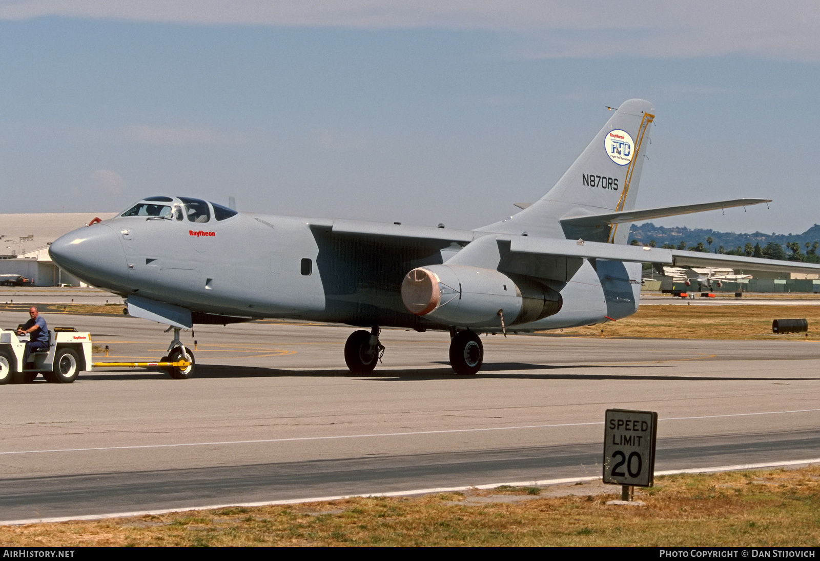 Aircraft Photo of N870RS / 144856 | Douglas TA-3B Skywarrior | Raytheon FTO - Flight Test Operations | AirHistory.net #458350