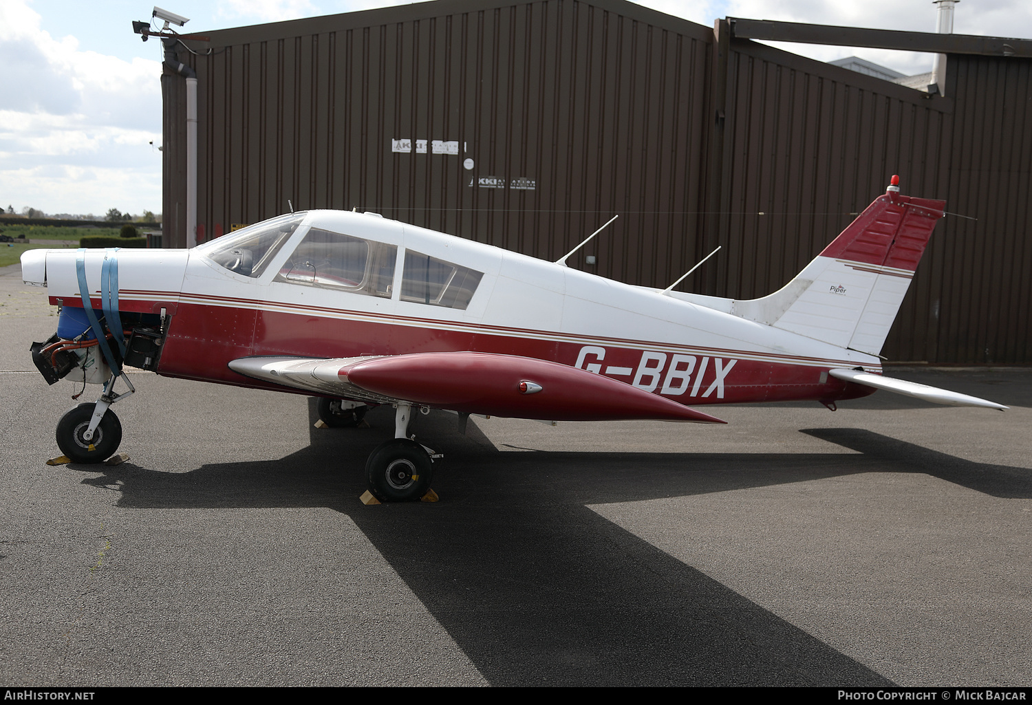 Aircraft Photo of G-BBIX | Piper PA-28-140 Cherokee E | AirHistory.net #458395