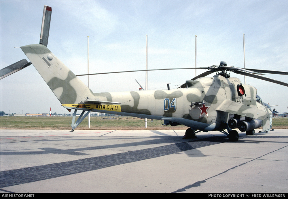 Aircraft Photo of 04 blue | Mil Mi-24V | Russia - Air Force | AirHistory.net #458516