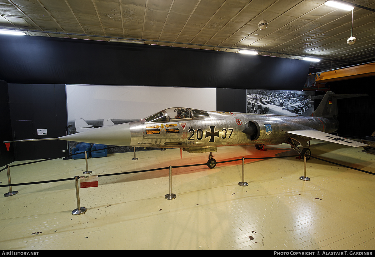 Aircraft Photo of 2037 | Lockheed F-104G Starfighter | Germany - Air Force | AirHistory.net #458534