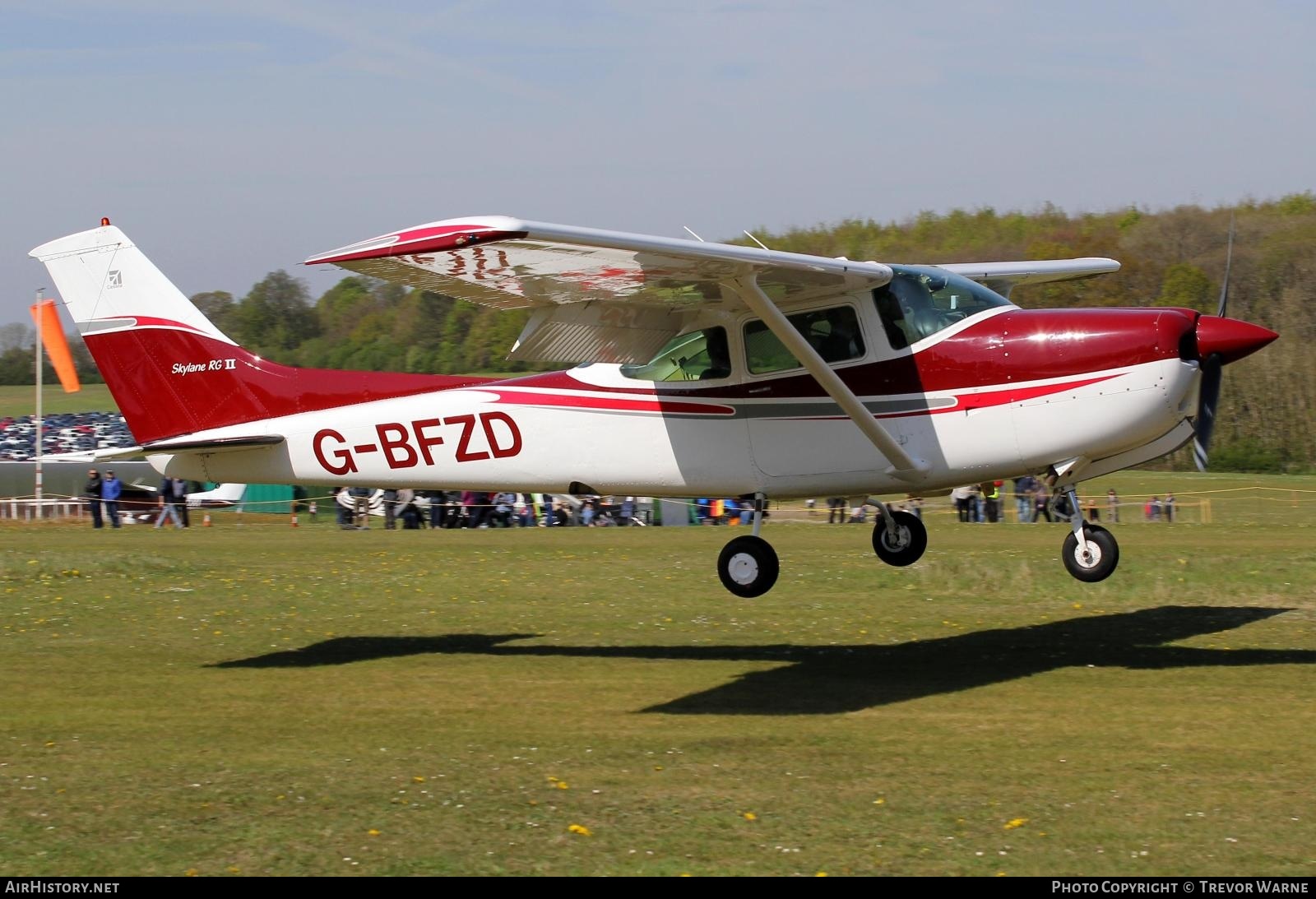 Aircraft Photo of G-BFZD | Reims FR182 Skylane RG II | AirHistory.net #458540