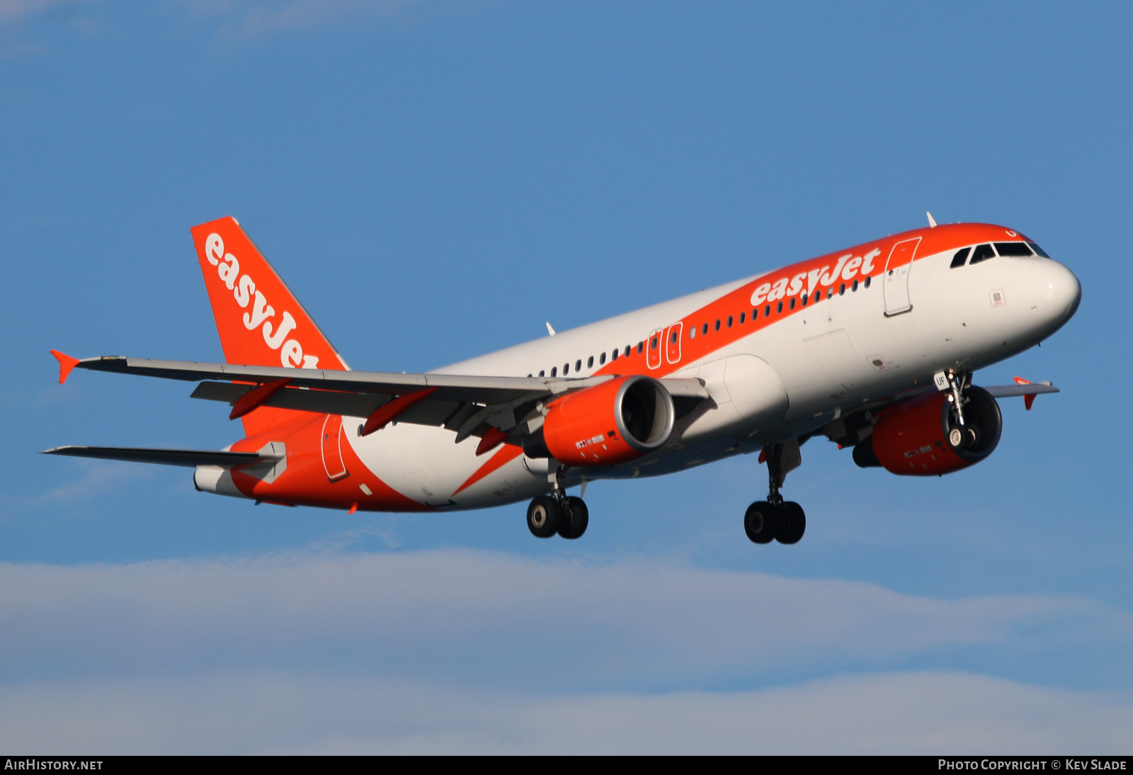 Aircraft Photo of G-EZUF | Airbus A320-214 | EasyJet | AirHistory.net #458586