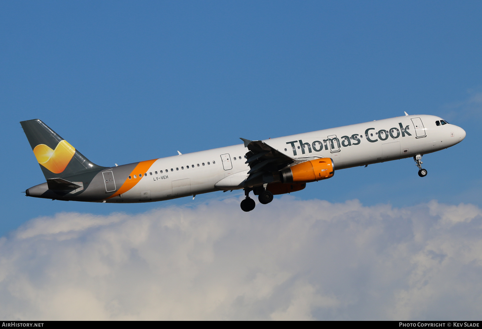 Aircraft Photo of LY-VEH | Airbus A321-231 | Thomas Cook Airlines | AirHistory.net #458590