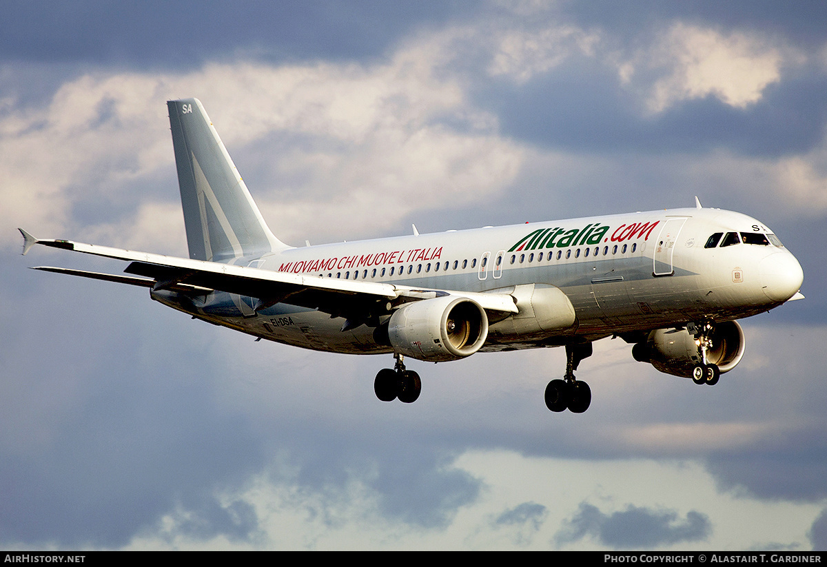 Aircraft Photo of EI-DSA | Airbus A320-216 | Alitalia | AirHistory.net #458646