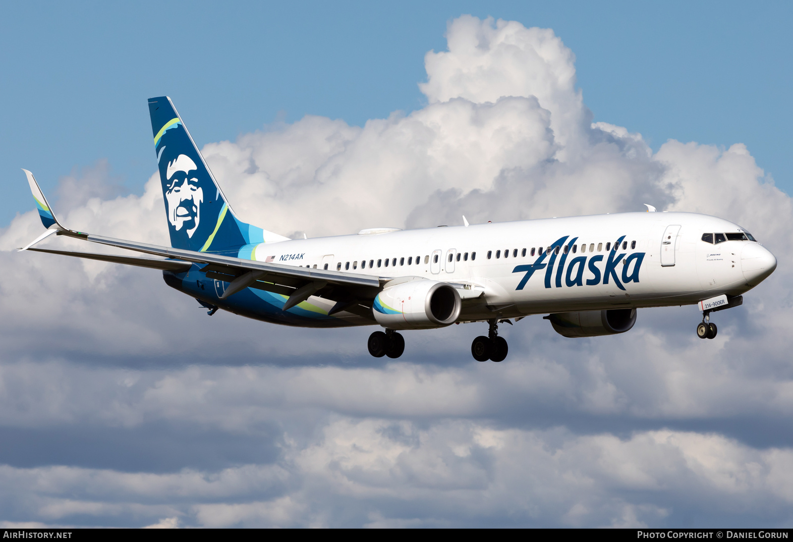 Aircraft Photo of N214AK | Boeing 737-900/ER | Alaska Airlines | AirHistory.net #458659