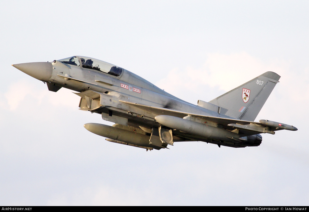 Aircraft Photo of ZJ807 | Eurofighter EF-2000 Typhoon T3 | UK - Air Force | AirHistory.net #458680