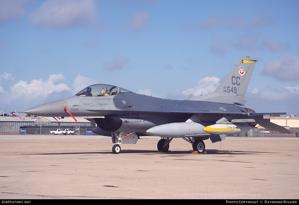 Aircraft Photo of 88-0549 / AF88-549 | General Dynamics F-16C Fighting Falcon | USA - Air Force | AirHistory.net #458725