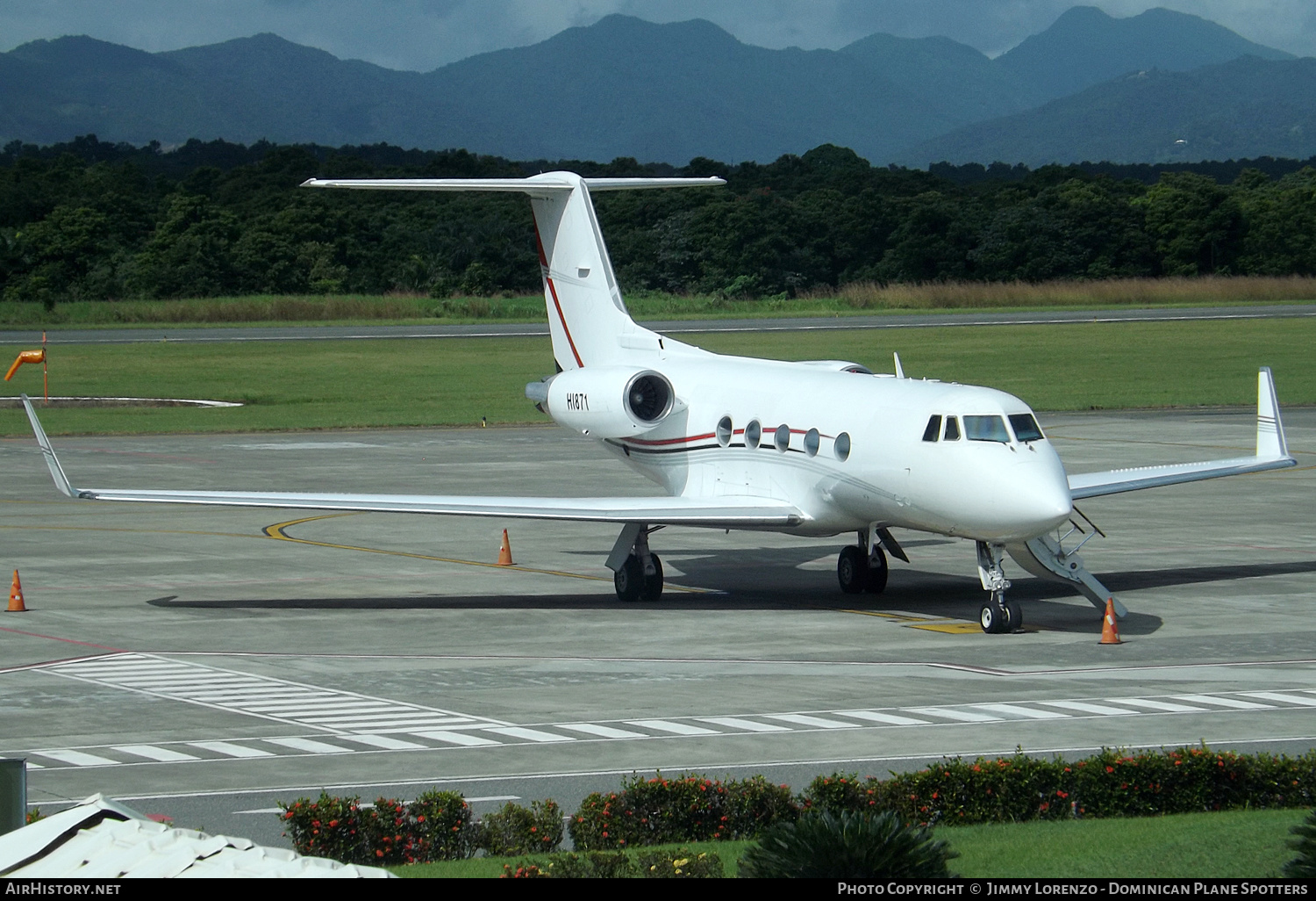 Aircraft Photo of HI871 | Grumman American G-1159B Gulfstream II-B | AirHistory.net #458756