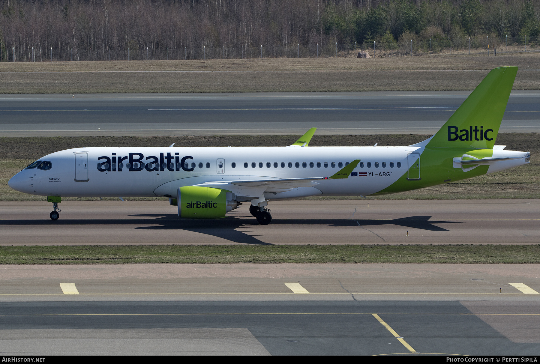 Aircraft Photo of YL-ABG | Airbus A220-371 (BD-500-1A11) | AirBaltic | AirHistory.net #458858