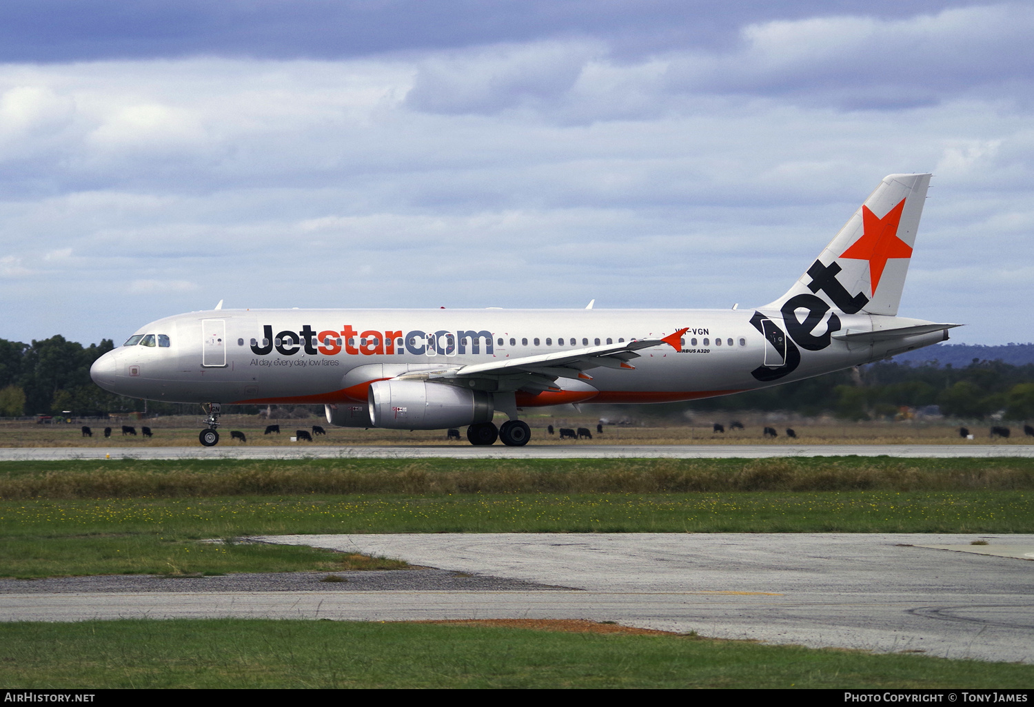 Aircraft Photo of VH-VGN | Airbus A320-232 | Jetstar Airways | AirHistory.net #458953