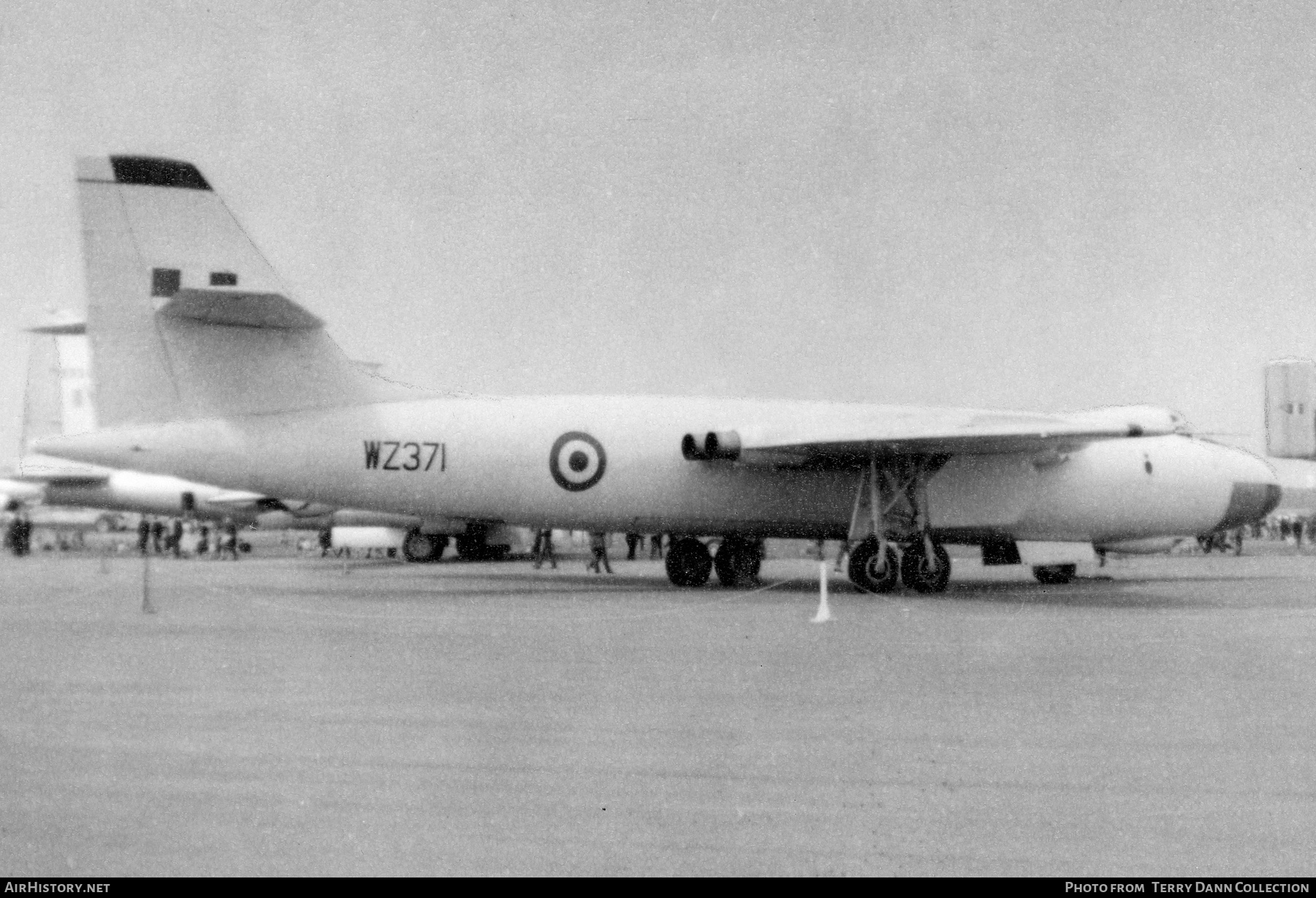 Aircraft Photo of WZ371 | Vickers Valiant B1 | UK - Air Force | AirHistory.net #459053