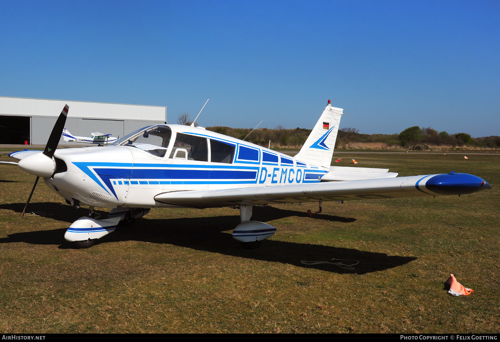 Aircraft Photo of D-EMCO | Piper PA-28-235 Cherokee Pathfinder | AirHistory.net #459078