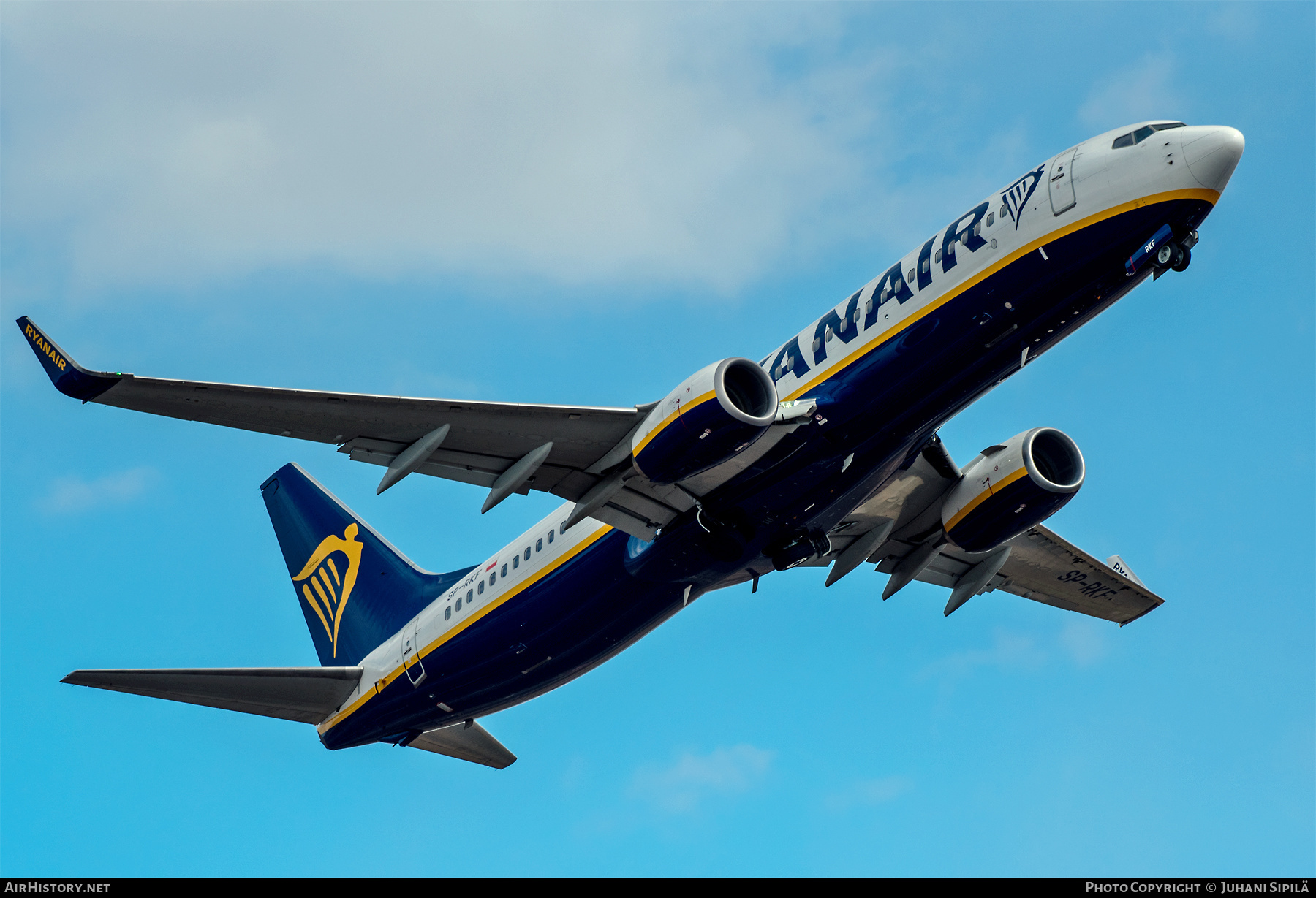 Aircraft Photo of SP-RKF | Boeing 737-800 | Ryanair | AirHistory.net #459126