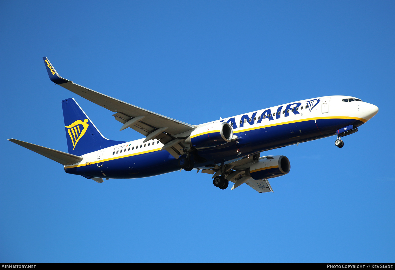 Aircraft Photo of EI-DYZ | Boeing 737-8AS | Ryanair | AirHistory.net #459214