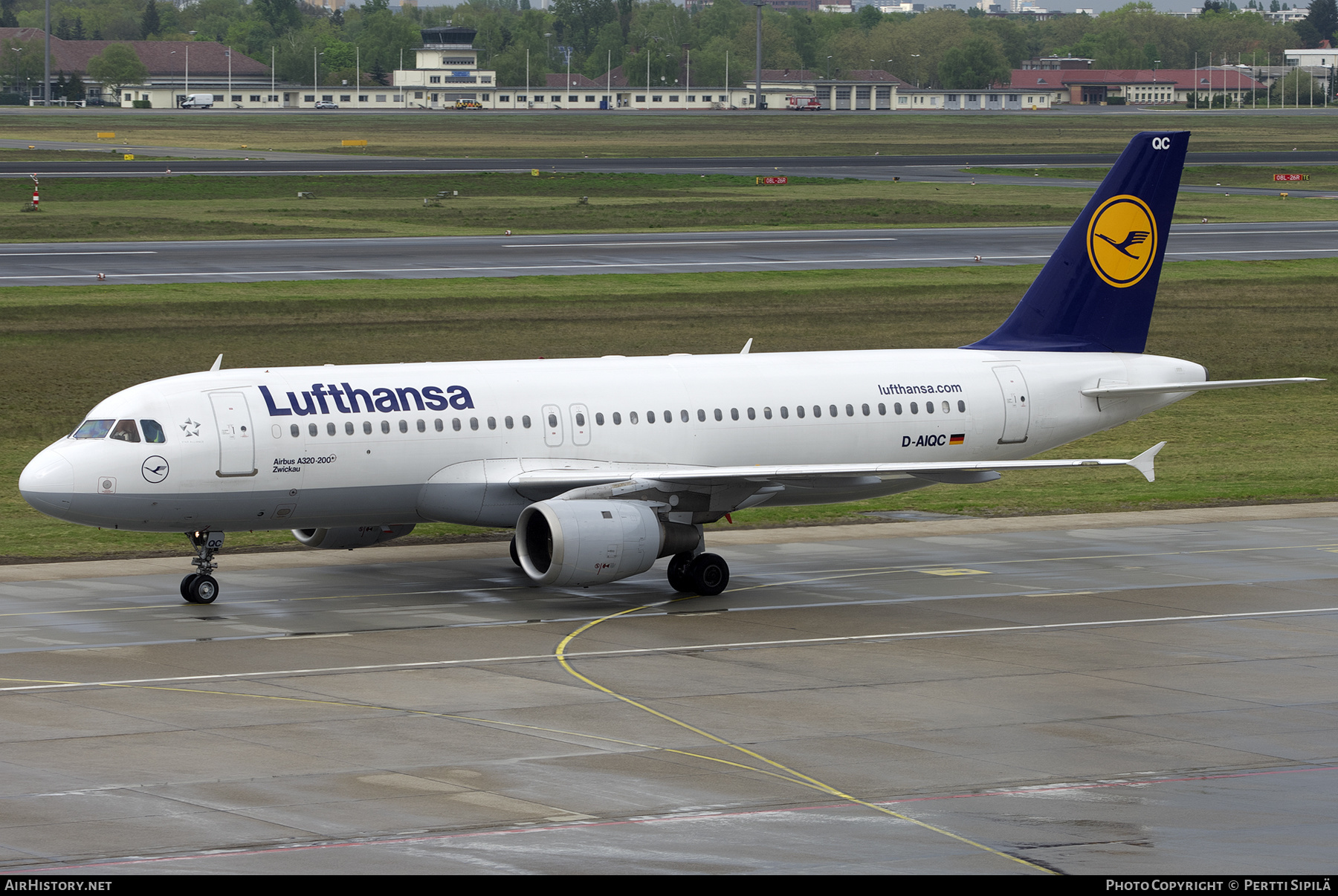 Aircraft Photo of D-AIQC | Airbus A320-211 | Lufthansa | AirHistory.net #459243