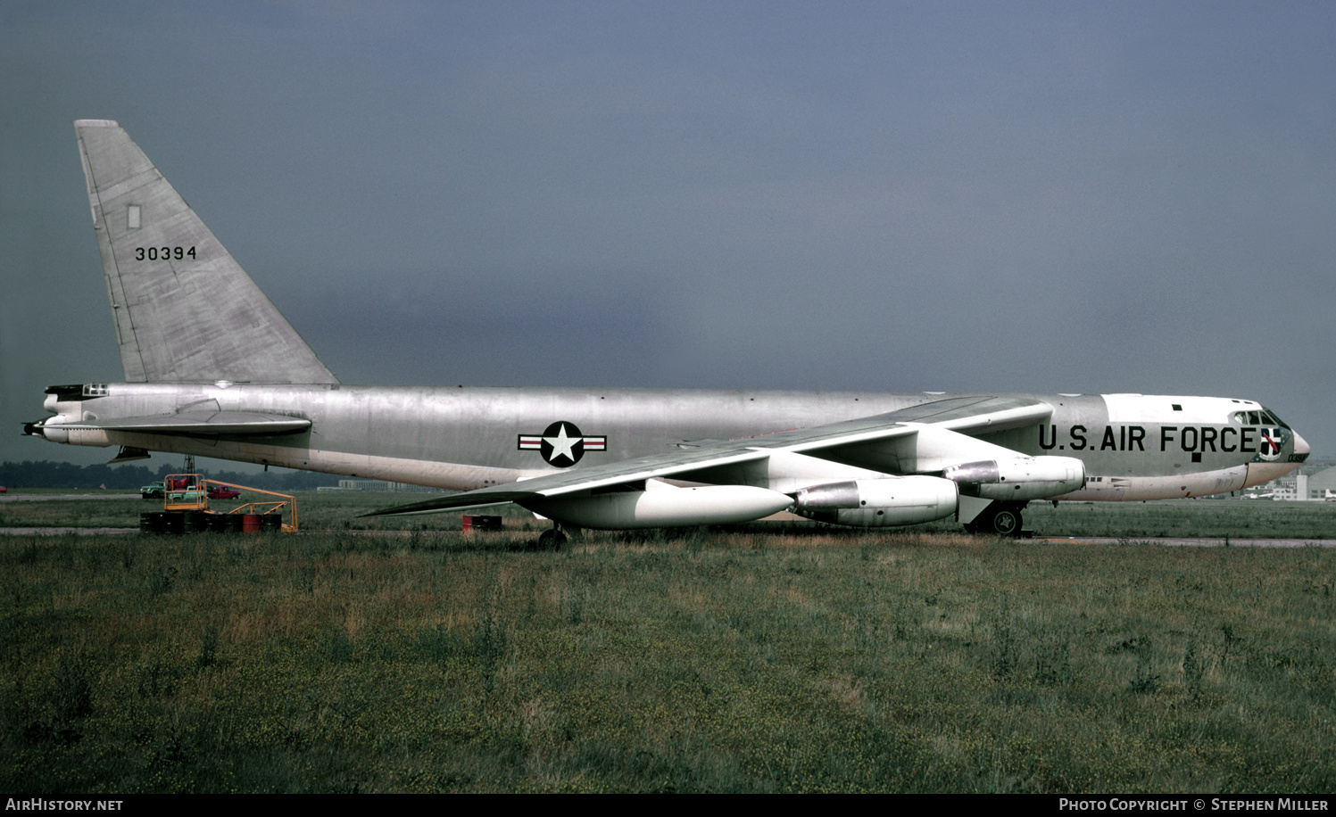 Aircraft Photo of 53-394 / 30394 | Boeing B-52B Stratofortress | USA - Air Force | AirHistory.net #459283