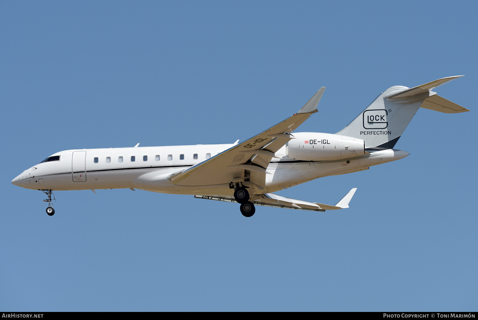 Aircraft Photo of OE-IGL | Bombardier Global 6000 (BD-700-1A10) | Glock Aviation | AirHistory.net #459300