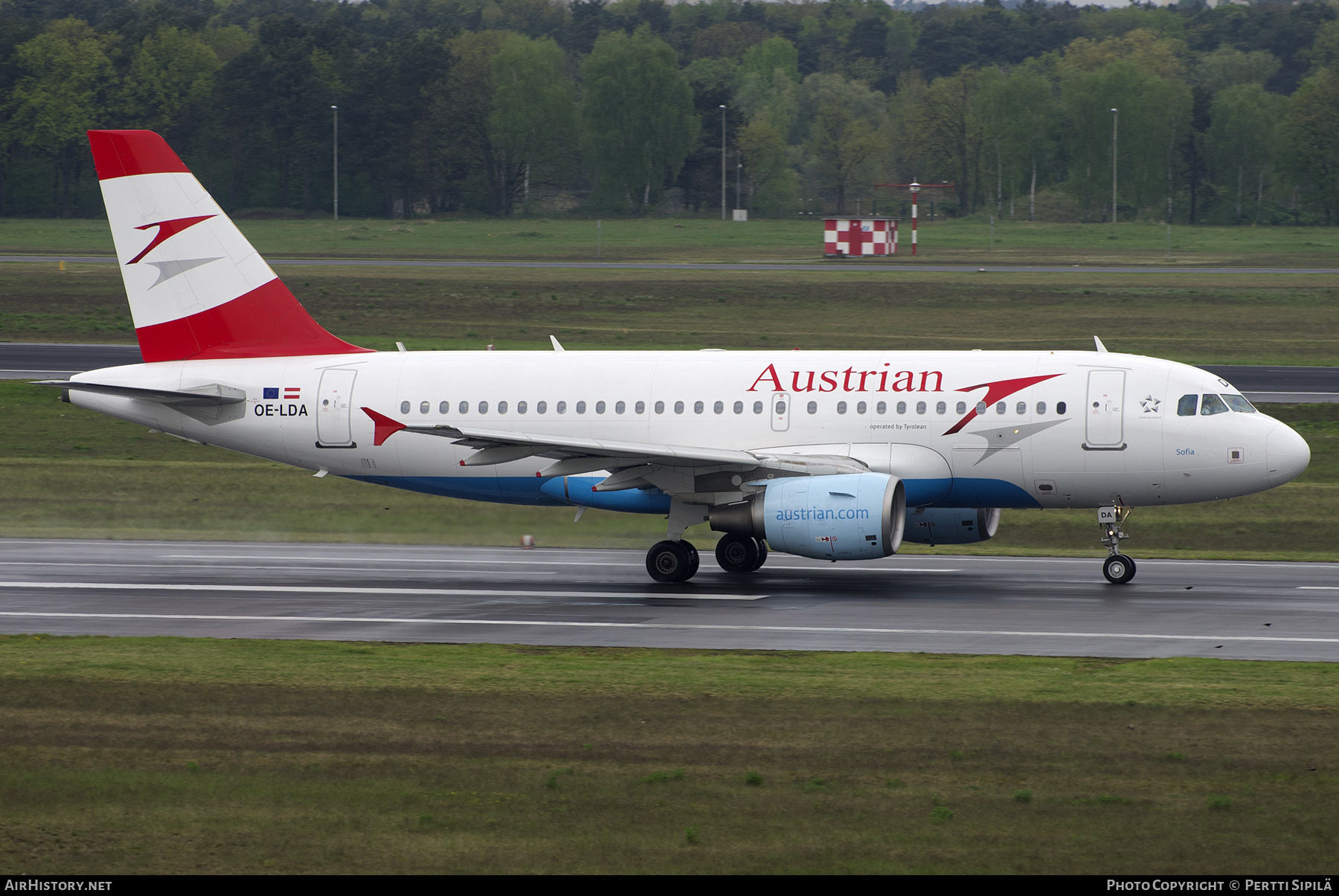 Aircraft Photo of OE-LDA | Airbus A319-112 | Austrian Airlines | AirHistory.net #459334