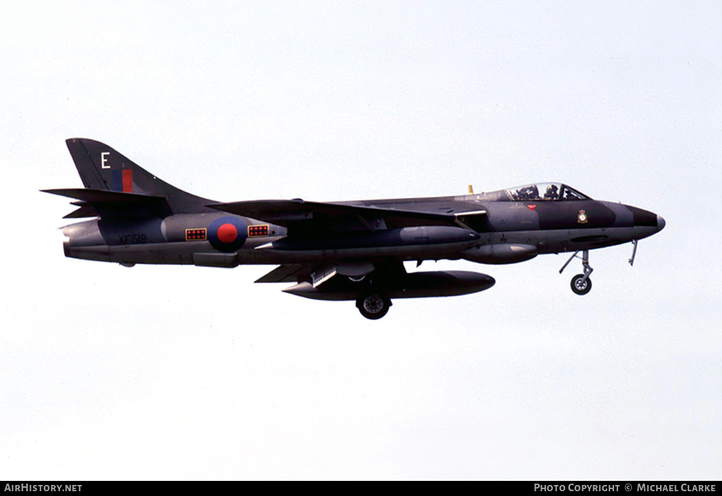 Aircraft Photo of XF518 | Hawker Hunter F6 | UK - Air Force | AirHistory.net #459346
