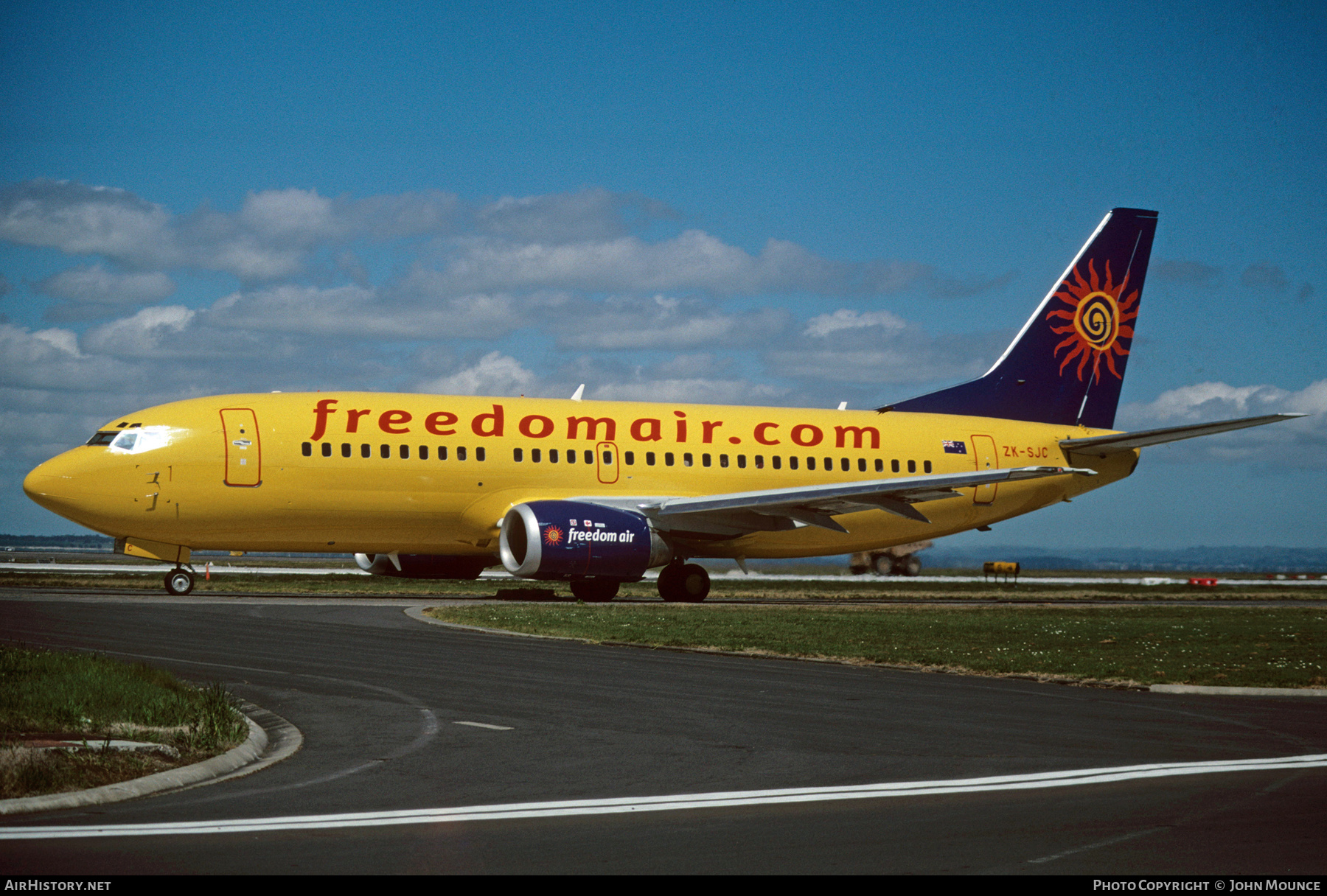 Aircraft Photo of ZK-SJC | Boeing 737-3U3 | Freedom Air | AirHistory.net #459398