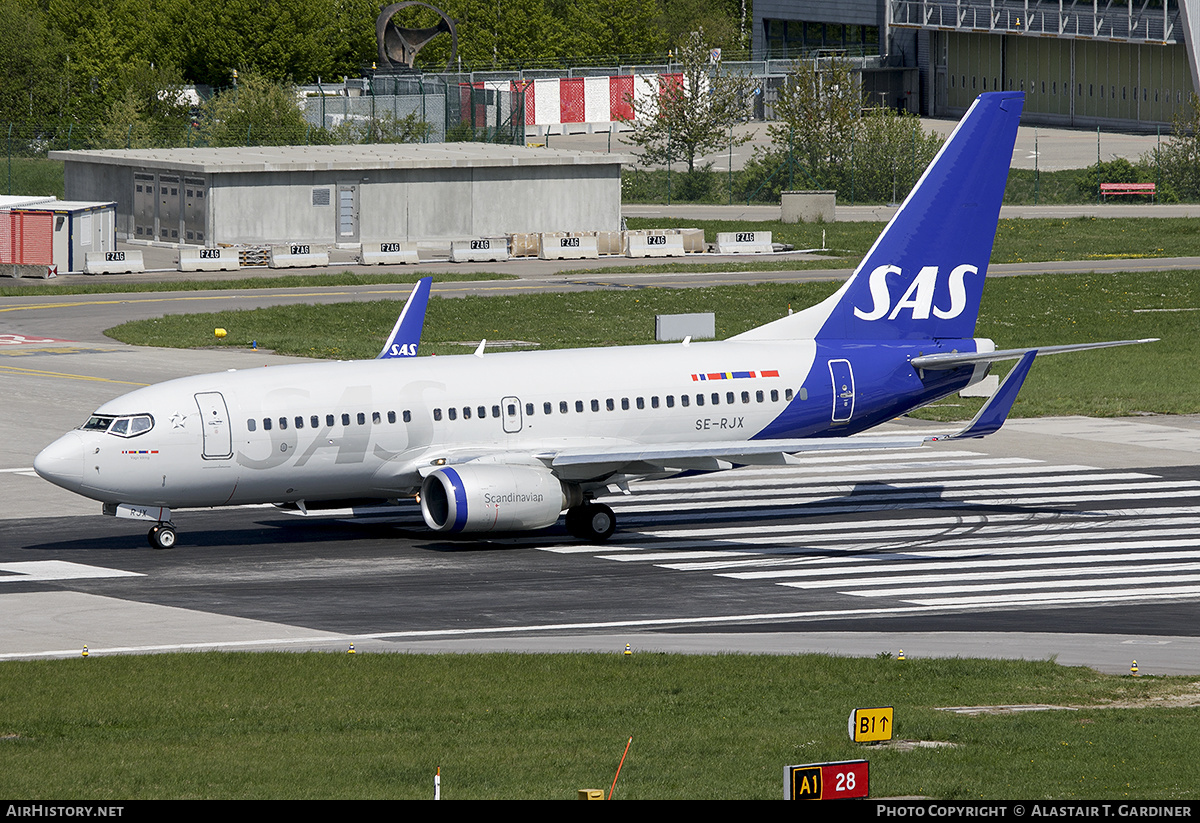 Aircraft Photo of SE-RJX | Boeing 737-76N | Scandinavian Airlines - SAS | AirHistory.net #459453