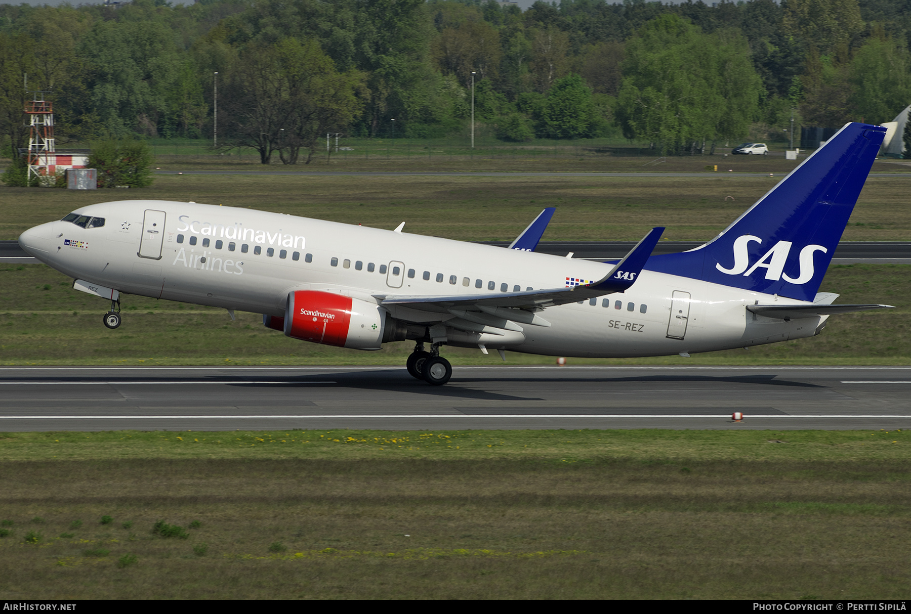 Aircraft Photo of SE-REZ | Boeing 737-76N | Scandinavian Airlines - SAS | AirHistory.net #459482
