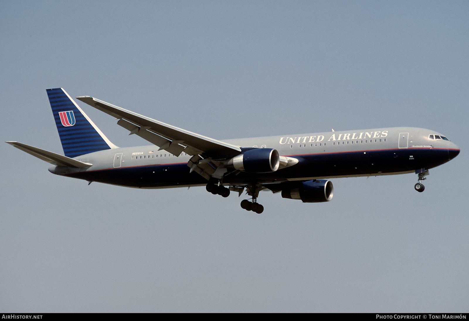 Aircraft Photo of N656UA | Boeing 767-322/ER | United Airlines | AirHistory.net #459520