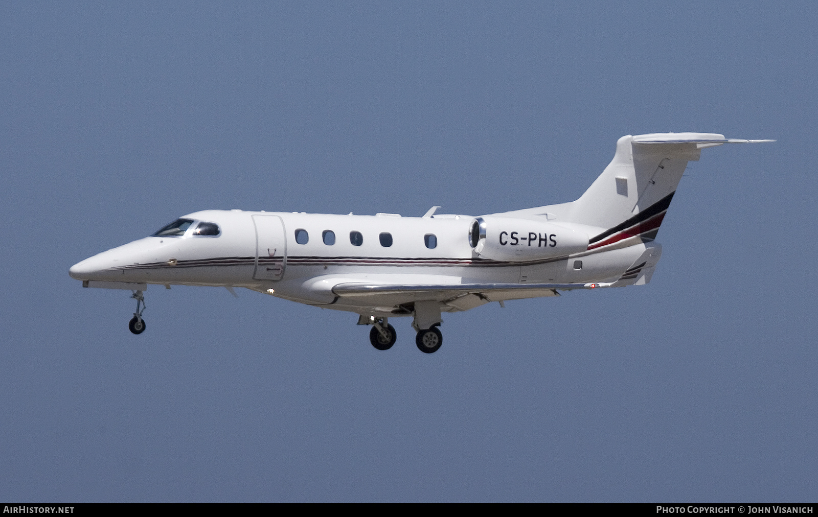 Aircraft Photo of CS-PHS | Embraer EMB-505 Phenom 300 | AirHistory.net #459536