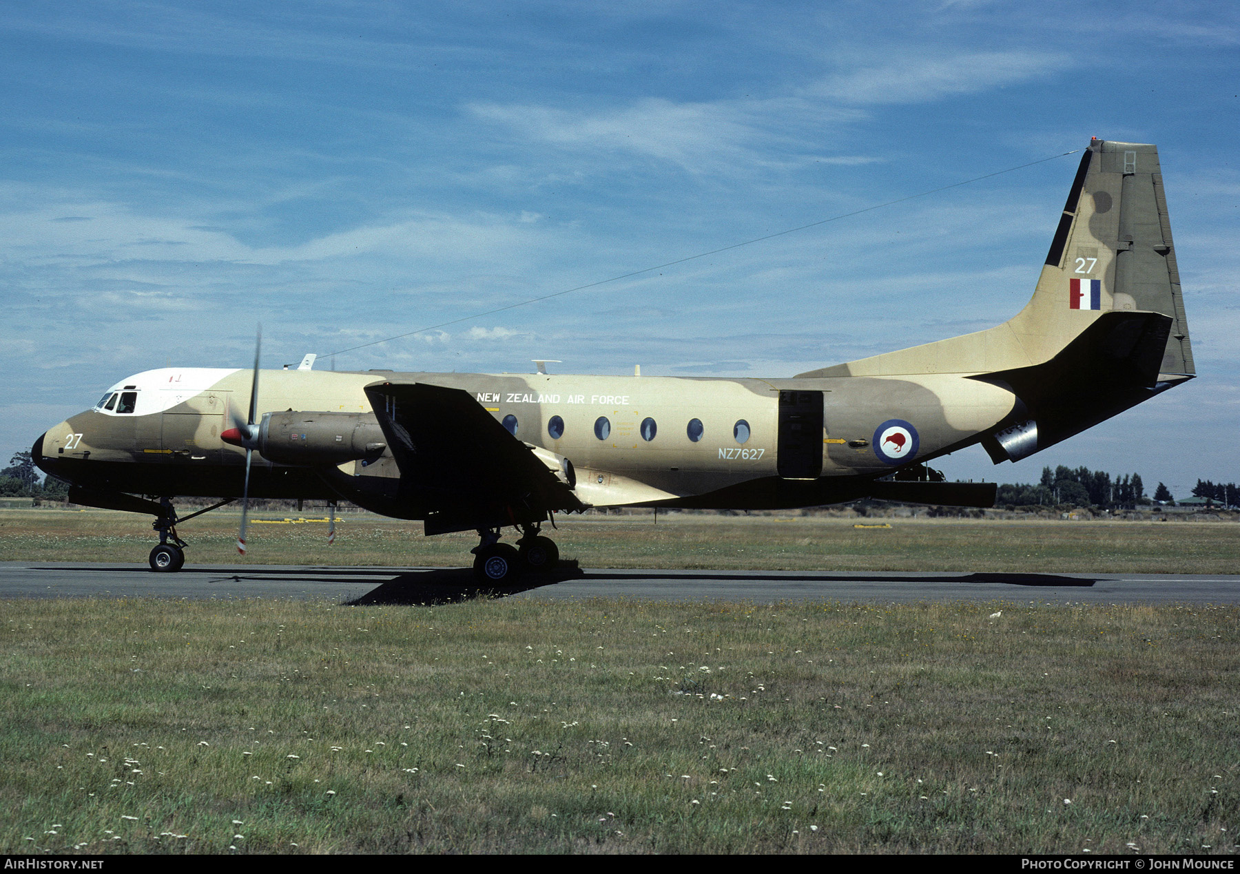 Aircraft Photo of NZ7627 | Hawker Siddeley HS-780 Andover C1 | New Zealand - Air Force | AirHistory.net #459662