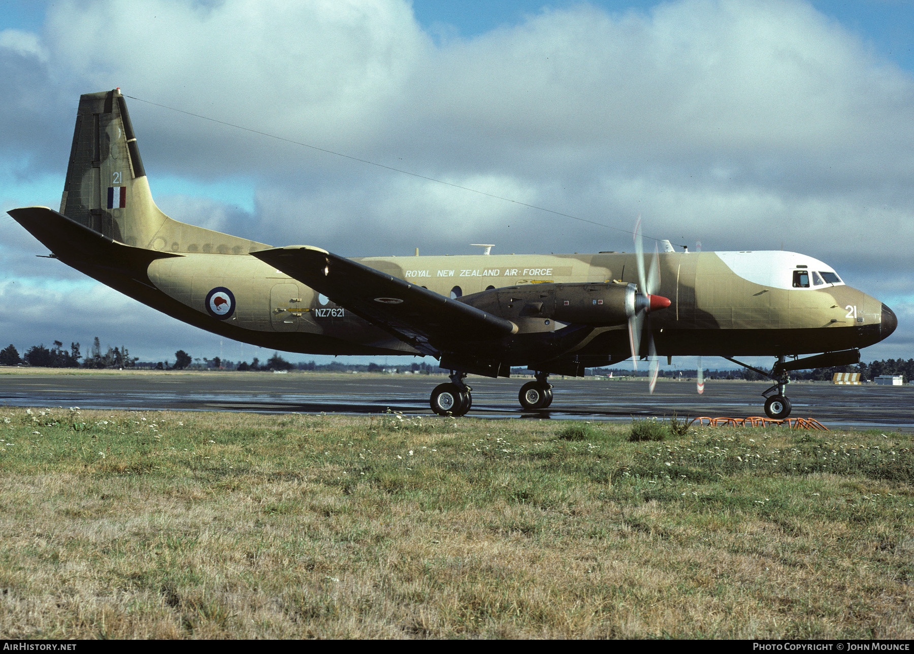 Aircraft Photo of NZ7621 | Hawker Siddeley HS-780 Andover C1 | New Zealand - Air Force | AirHistory.net #459694