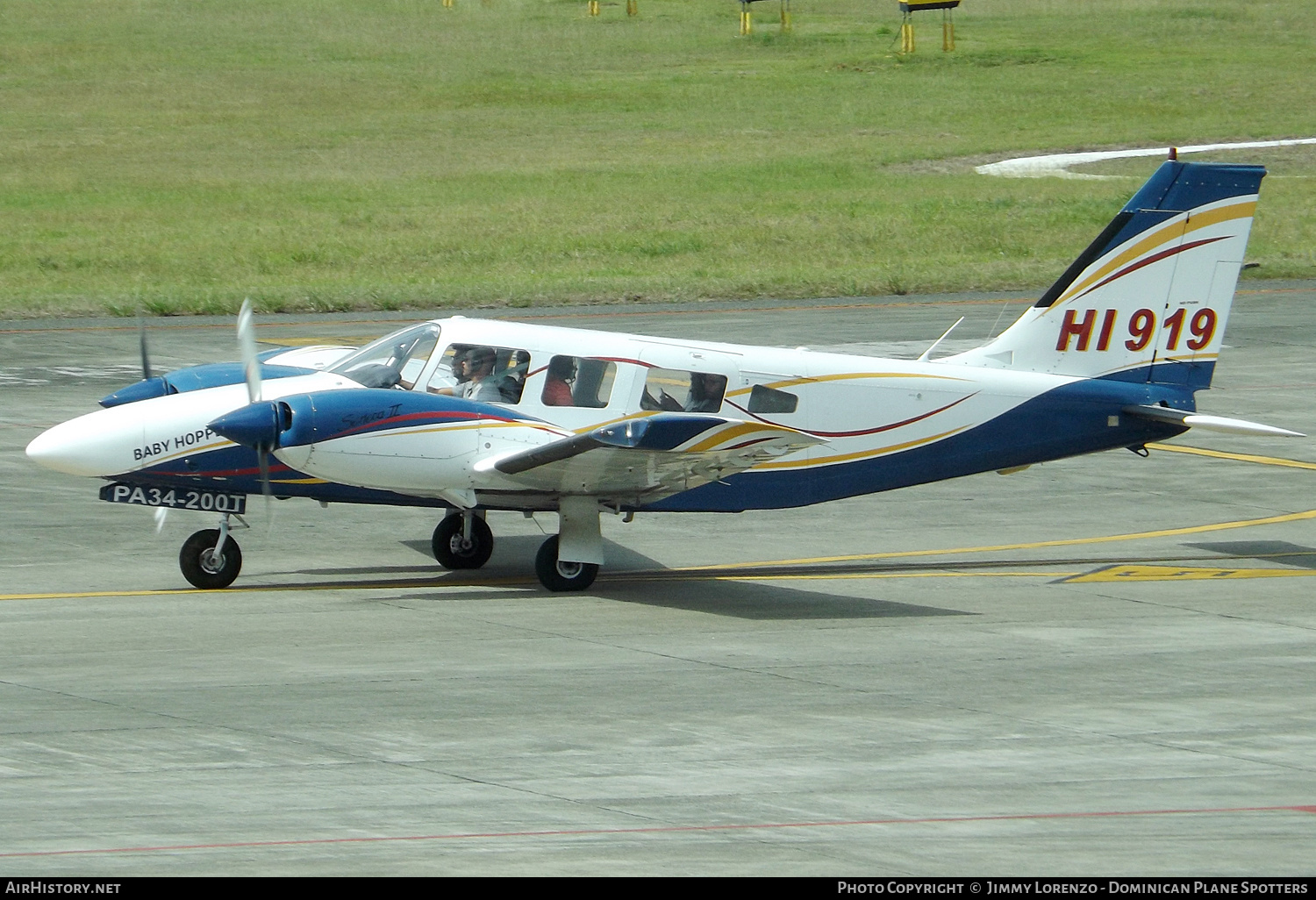 Aircraft Photo of HI919 | Piper PA-34-200T Seneca II | AirHistory.net #459744