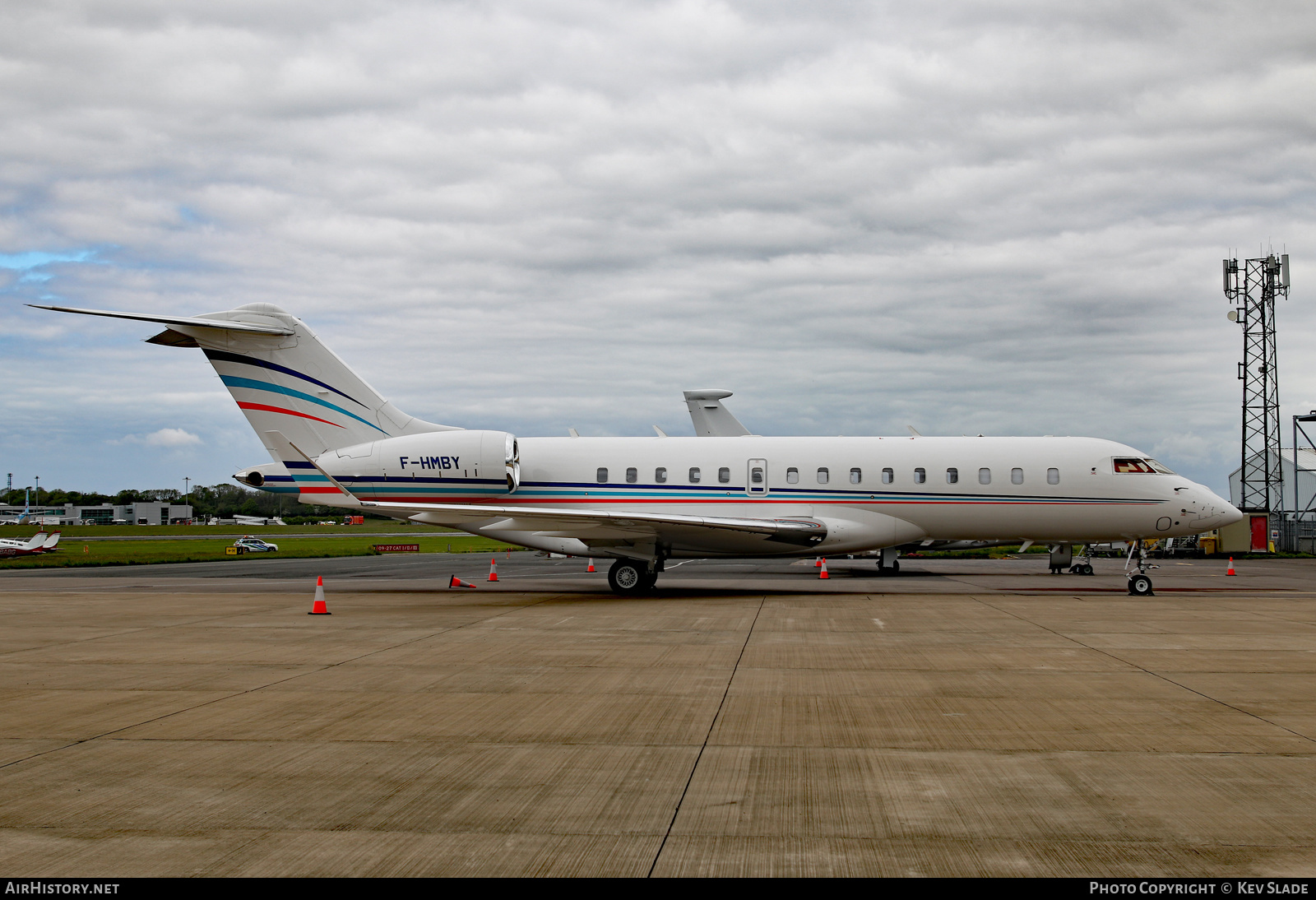 Aircraft Photo of F-HMBY | Bombardier Global 6000 (BD-700-1A10) | AirHistory.net #459816