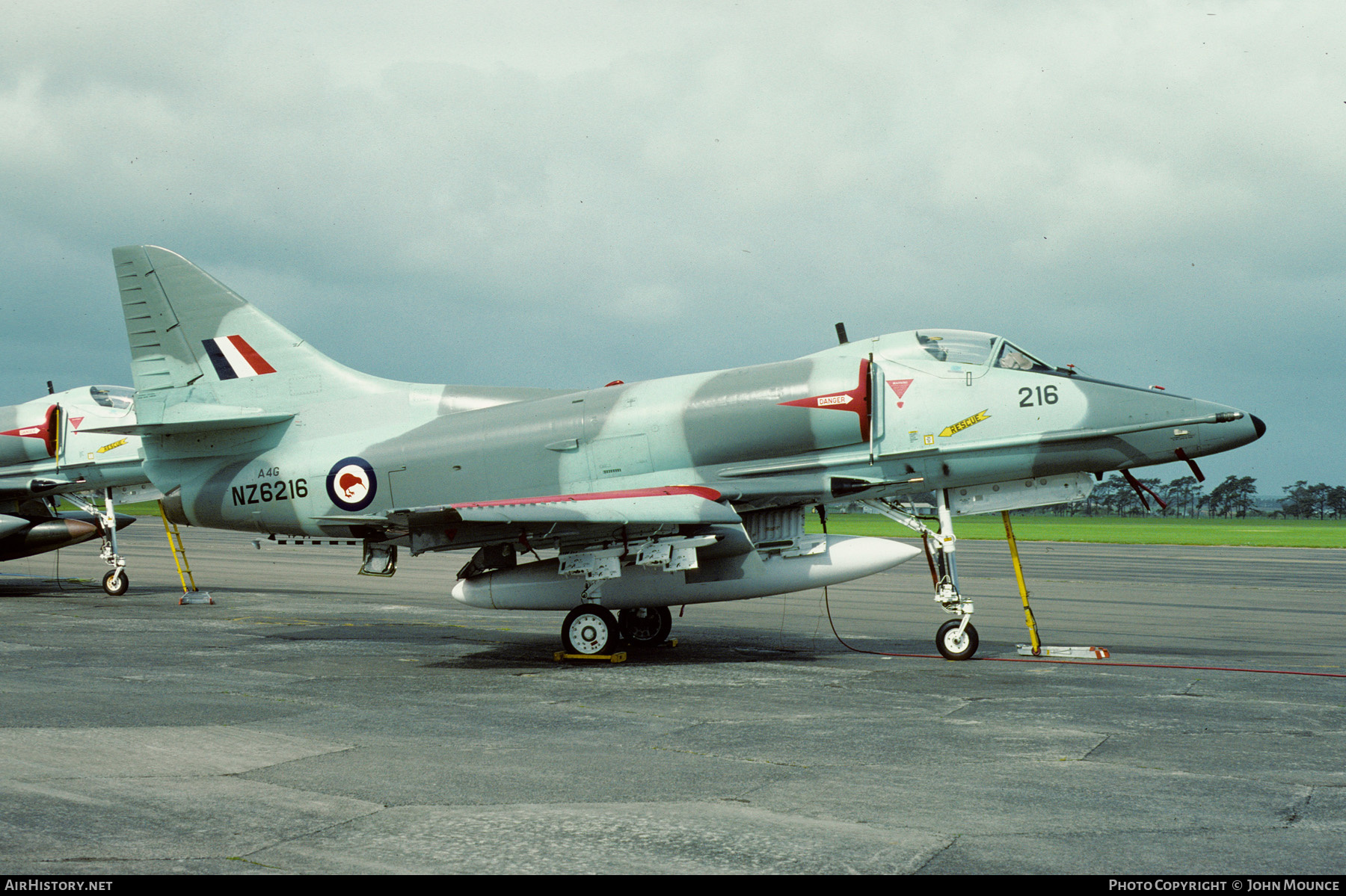 Aircraft Photo of NZ6216 | Douglas A-4G Skyhawk | New Zealand - Air Force | AirHistory.net #459908