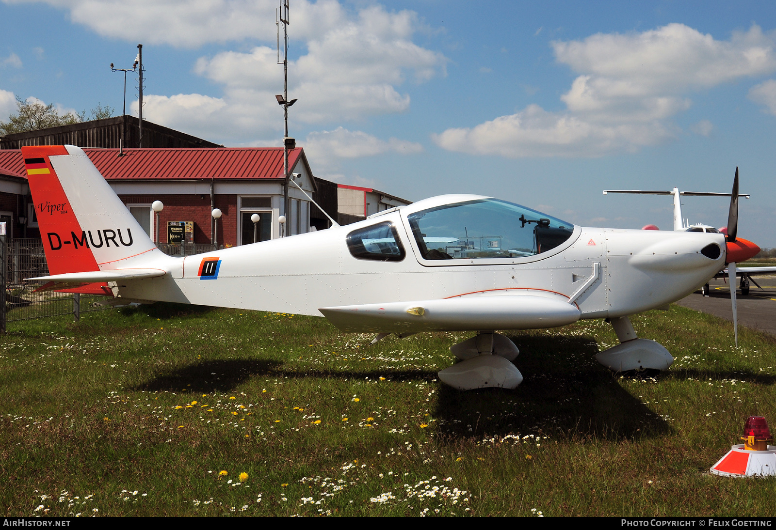 Aircraft Photo of D-MURU | TomarkAero Viper SD4 | AirHistory.net #459952