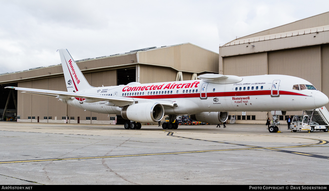 Aircraft Photo of N757HW | Boeing 757-225 | Honeywell Flight Test | AirHistory.net #459984