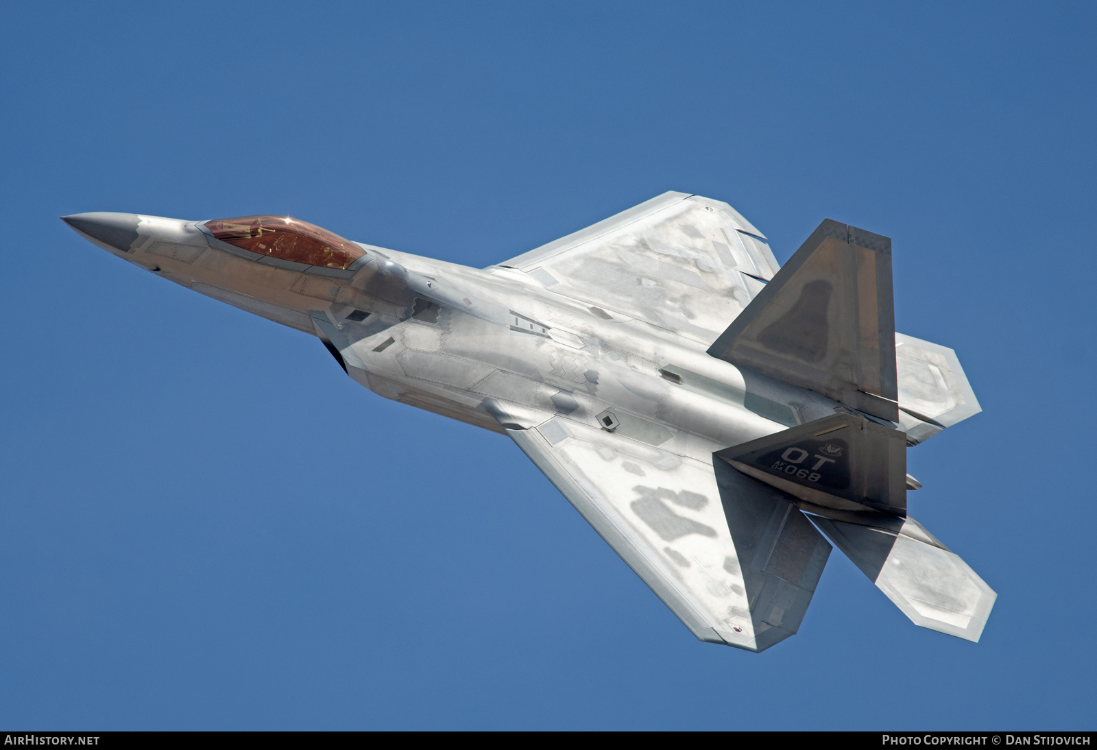 Aircraft Photo of 04-4068 / AF04-068 | Lockheed Martin F-22A Raptor | USA - Air Force | AirHistory.net #460111