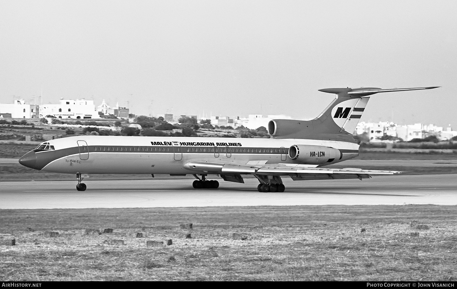 Aircraft Photo of HA-LCN | Tupolev Tu-154B-2 | Malév - Hungarian Airlines | AirHistory.net #460233