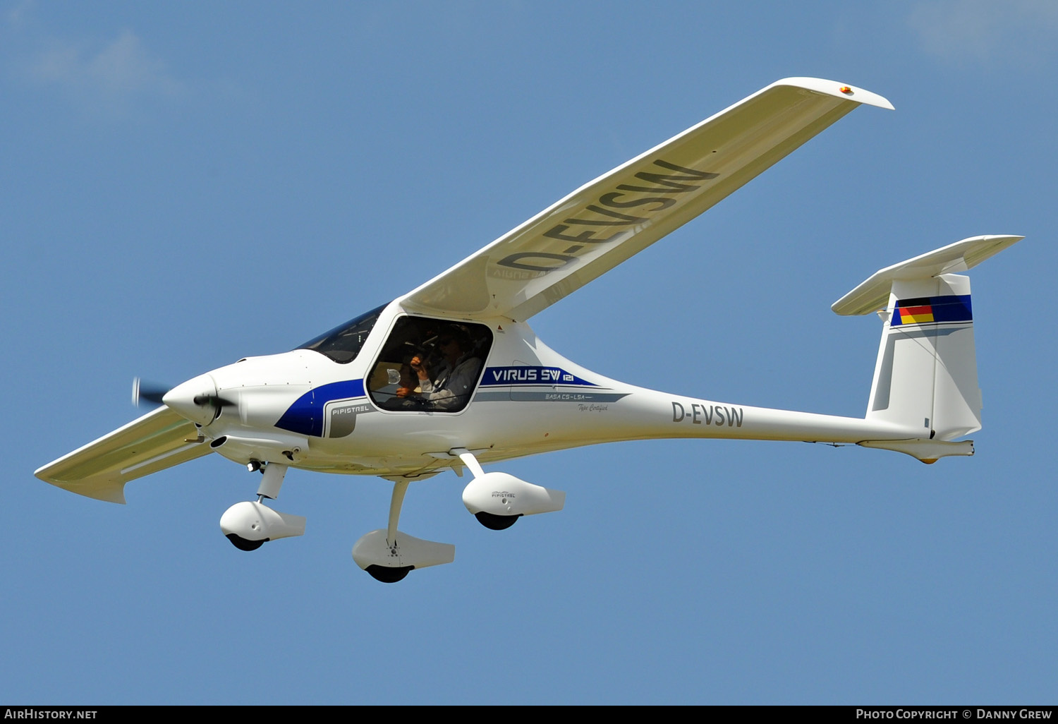 Aircraft Photo of D-EVSW | Pipistrel Virus SW 121 | AirHistory.net #460293