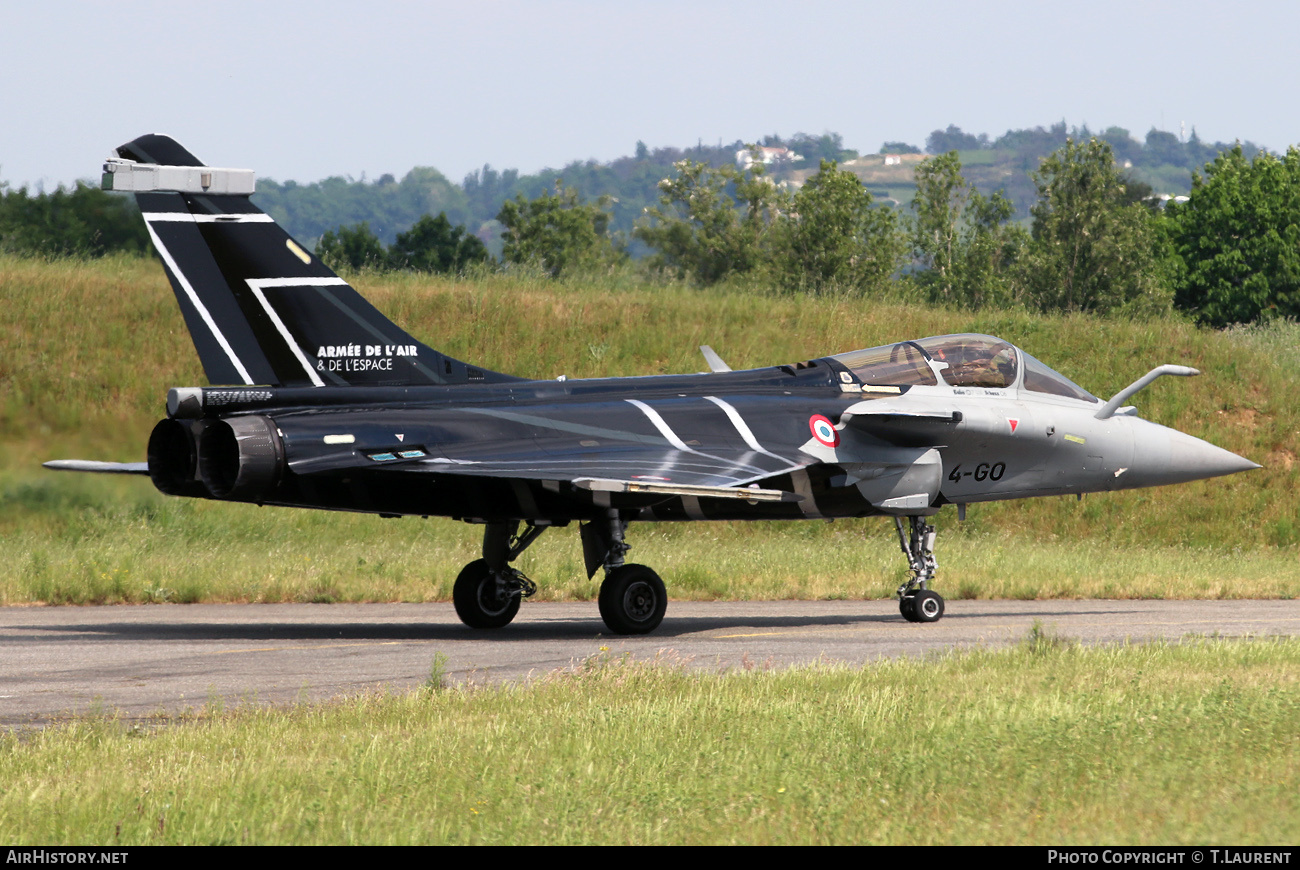 Aircraft Photo of 136 | Dassault Rafale C | France - Air Force | Rafale Solo Display | AirHistory.net #460411