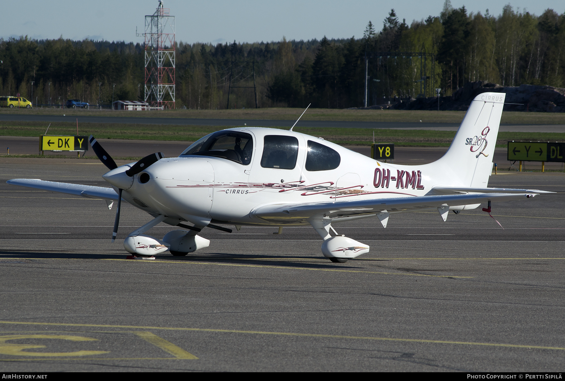 Aircraft Photo of OH-KML | Cirrus SR-20 G2 | AirHistory.net #460415