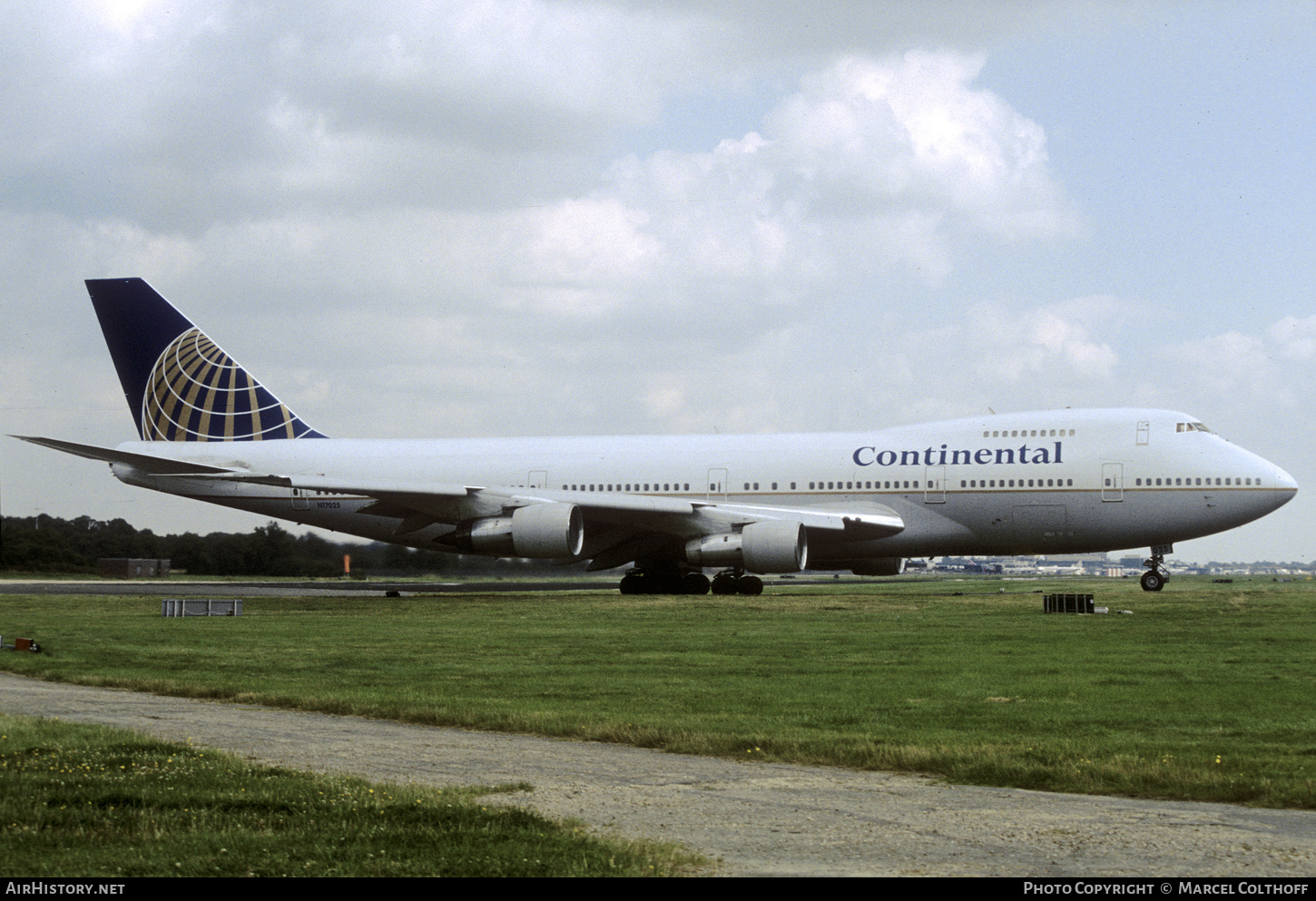 Aircraft Photo of N17025 | Boeing 747-238B | Continental Airlines | AirHistory.net #460420